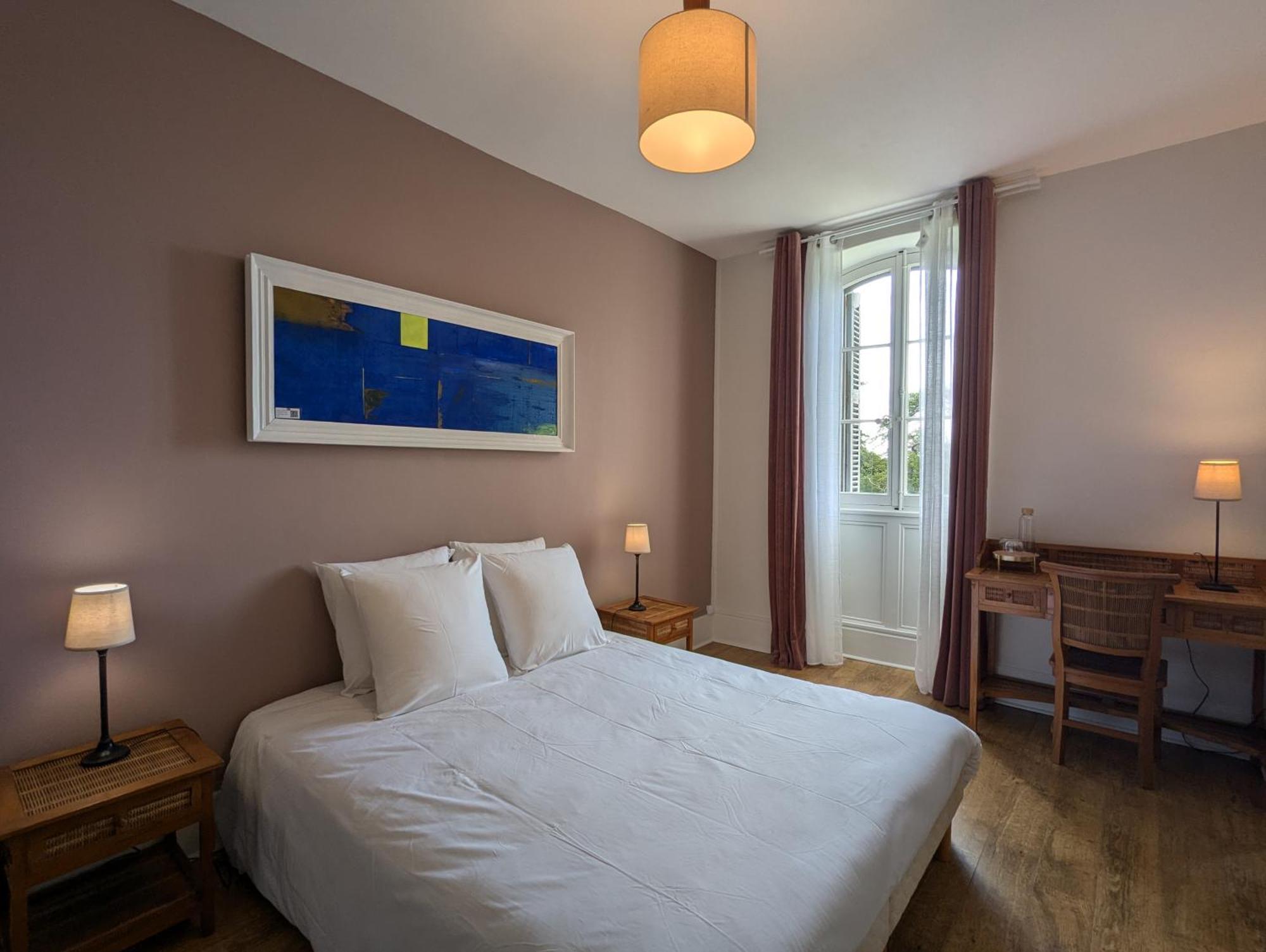 Domaine Du Faure Bed & Breakfast Chadurie Bagian luar foto