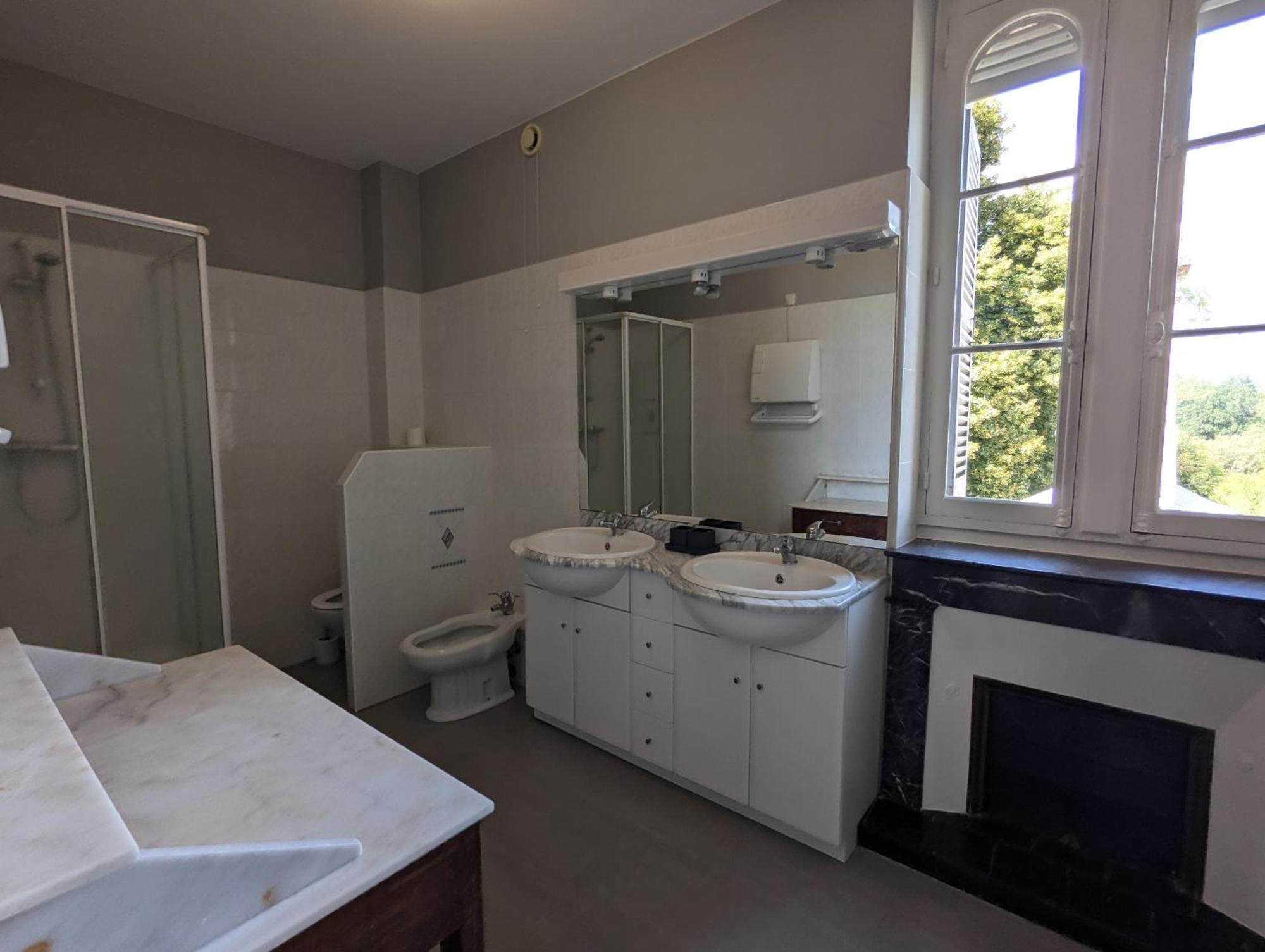 Domaine Du Faure Bed & Breakfast Chadurie Ruang foto